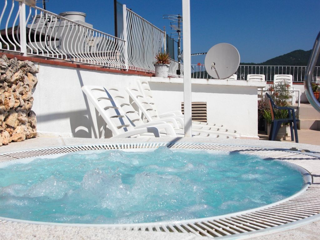 Hotel Hermes Tossa de Mar Exteriör bild
